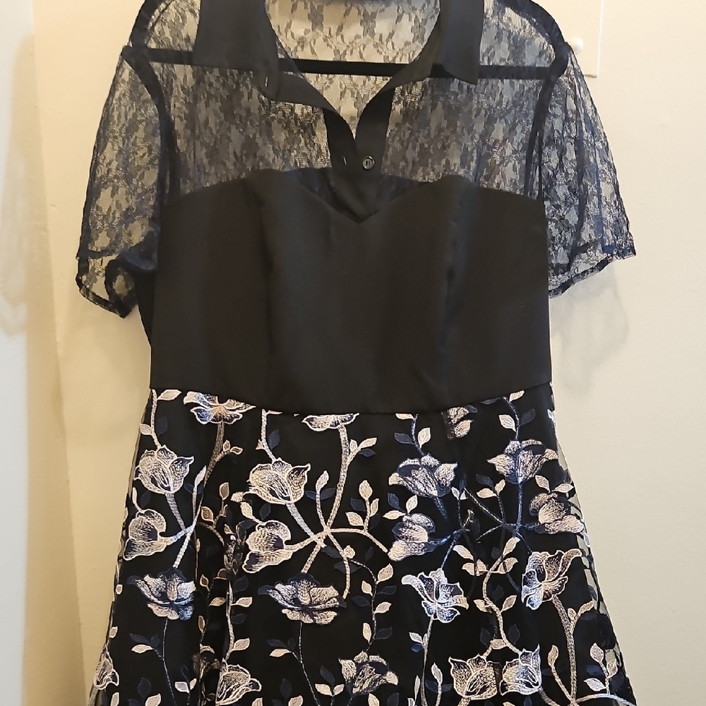 Black and White Lace Floral Dress